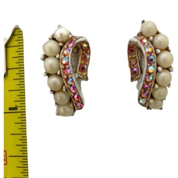 LEDO AB Pink Crystal Earrings Beaded White Washed Metal Vintage Clip On Sparkly. - Picture 2 of 16